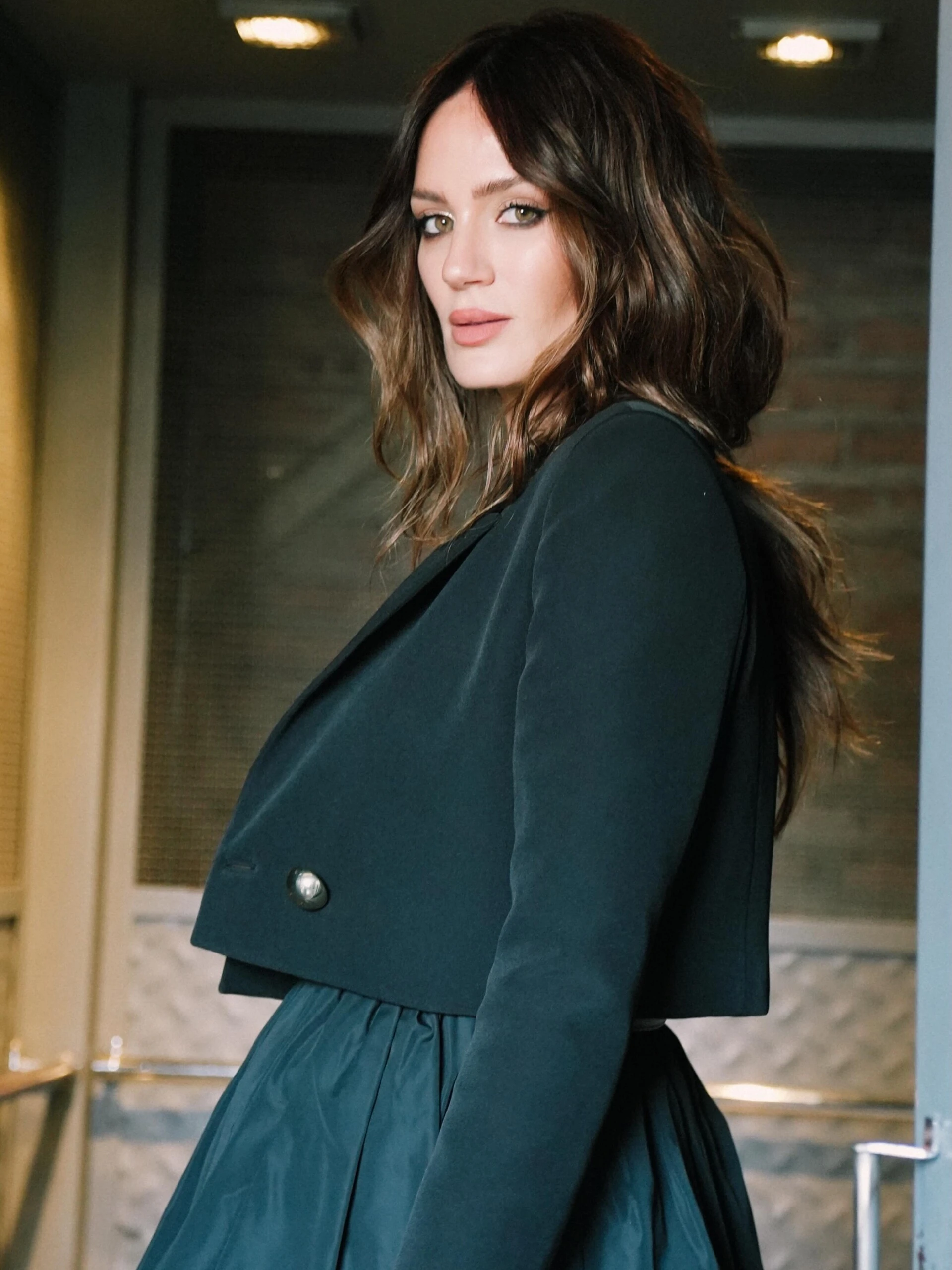 Paula Chaves confirmó que el peinado effortless sigue siendo el favorito del invierno