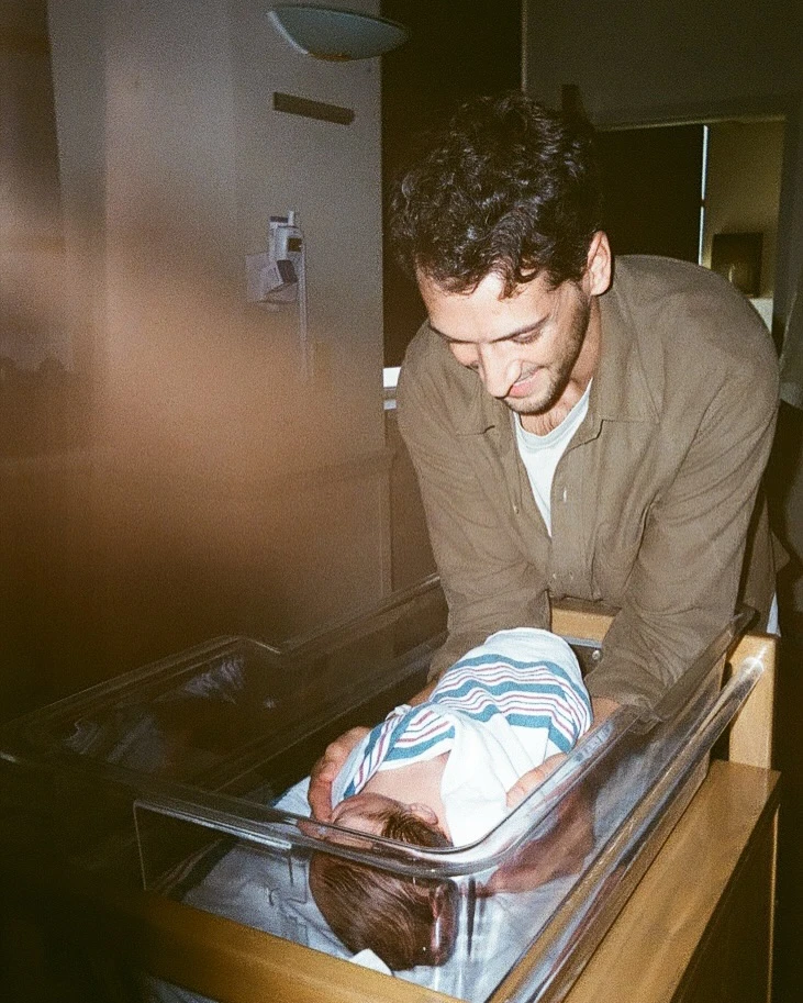 Nació Dalí, la primera hija de Samantha Trottier y Hernán Reggiardo: las tiernas fotos de la bienvenida