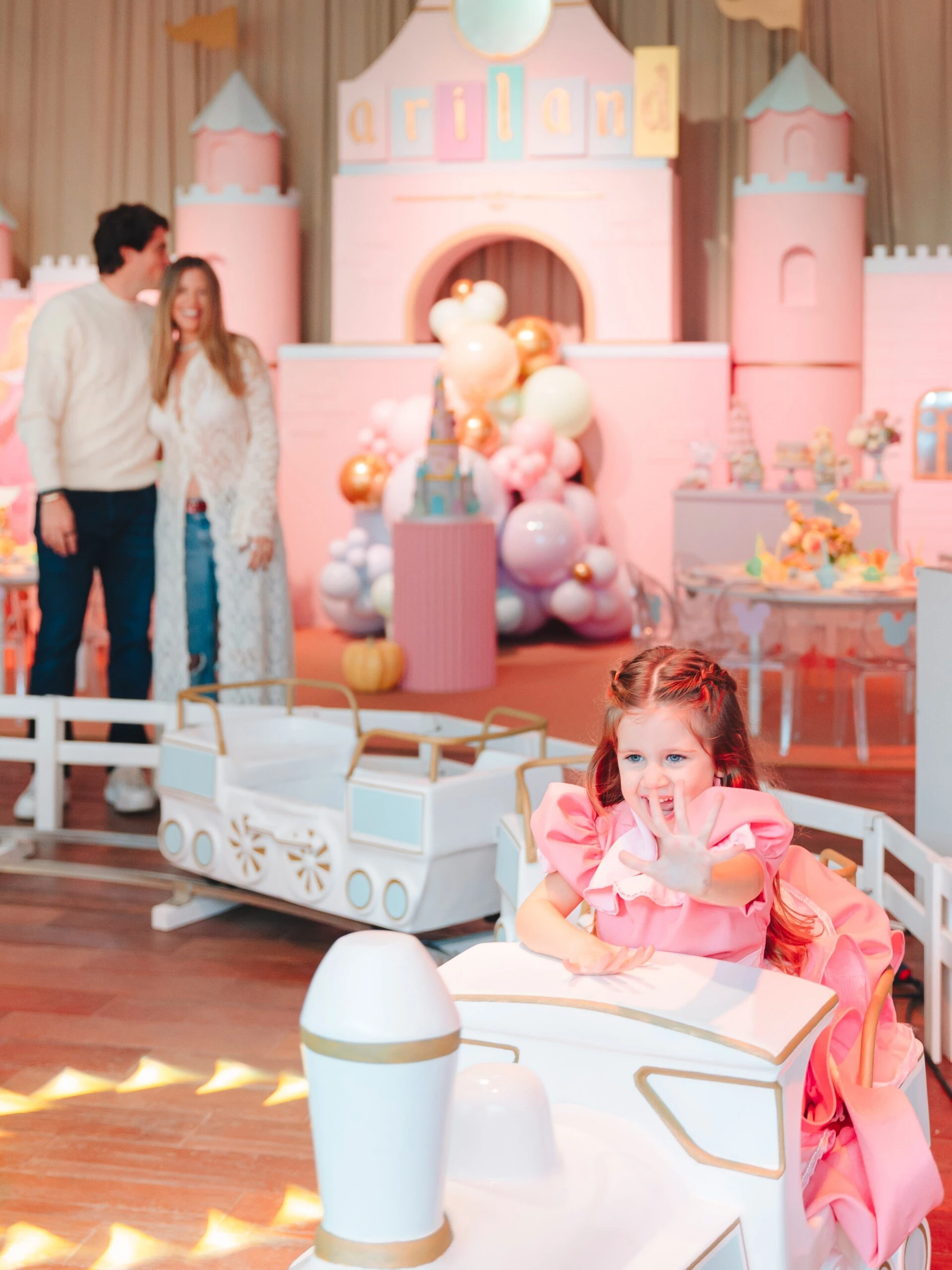 Así fue el cumpleaños de Arianna, la hija de Stephanie Demner y Guido Pella: una fiesta de princesas soñada