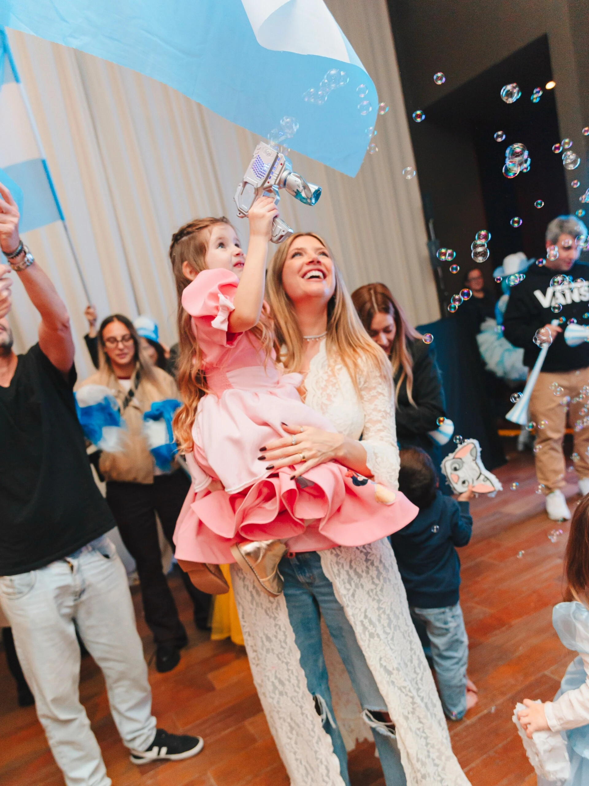 Así fue el cumpleaños de Arianna, la hija de Stephanie Demner y Guido Pella: una fiesta de princesas soñada