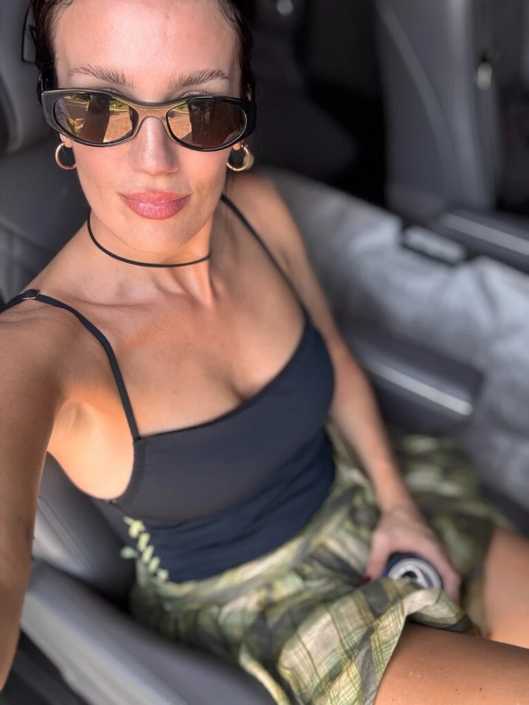 El look de Paula Chaves. Foto: IG