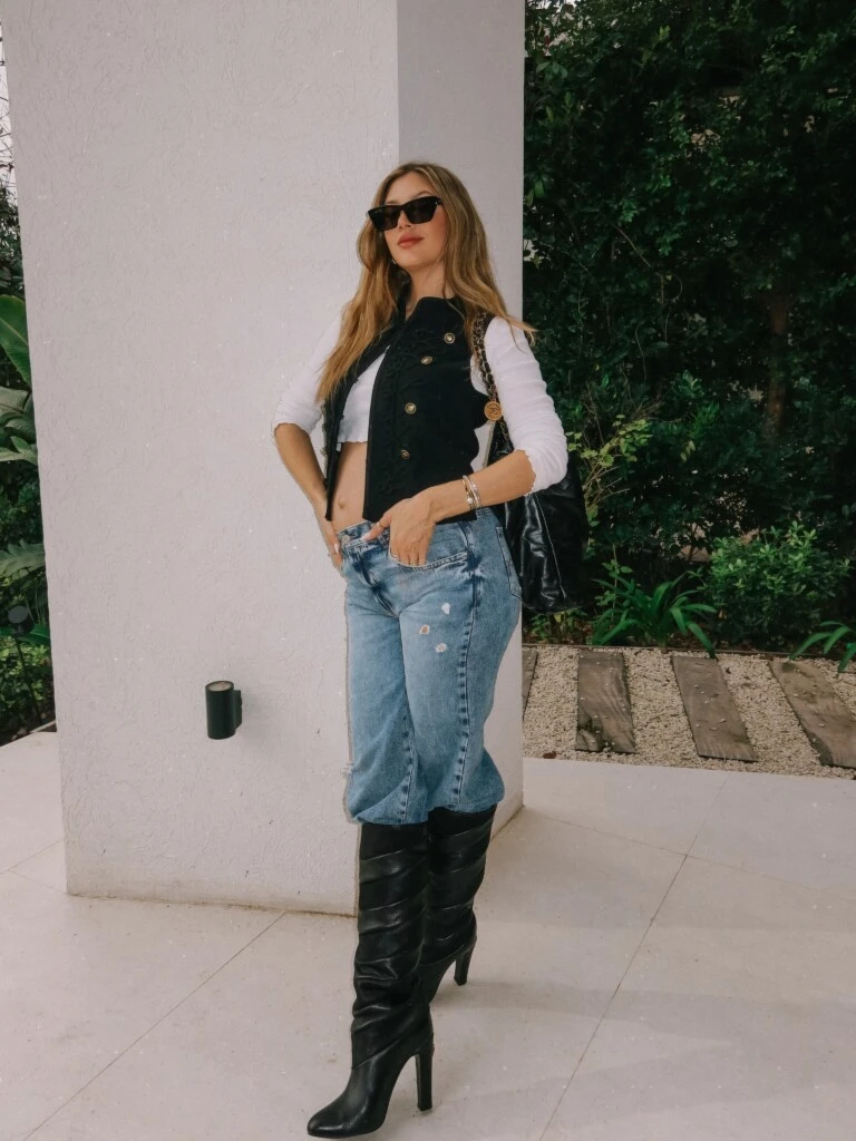 El look de Stephanie Demner. Foto: IG