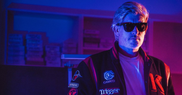 Choque com a morte de Kavinsky, DJ que marcou época com ‘Nightcall’