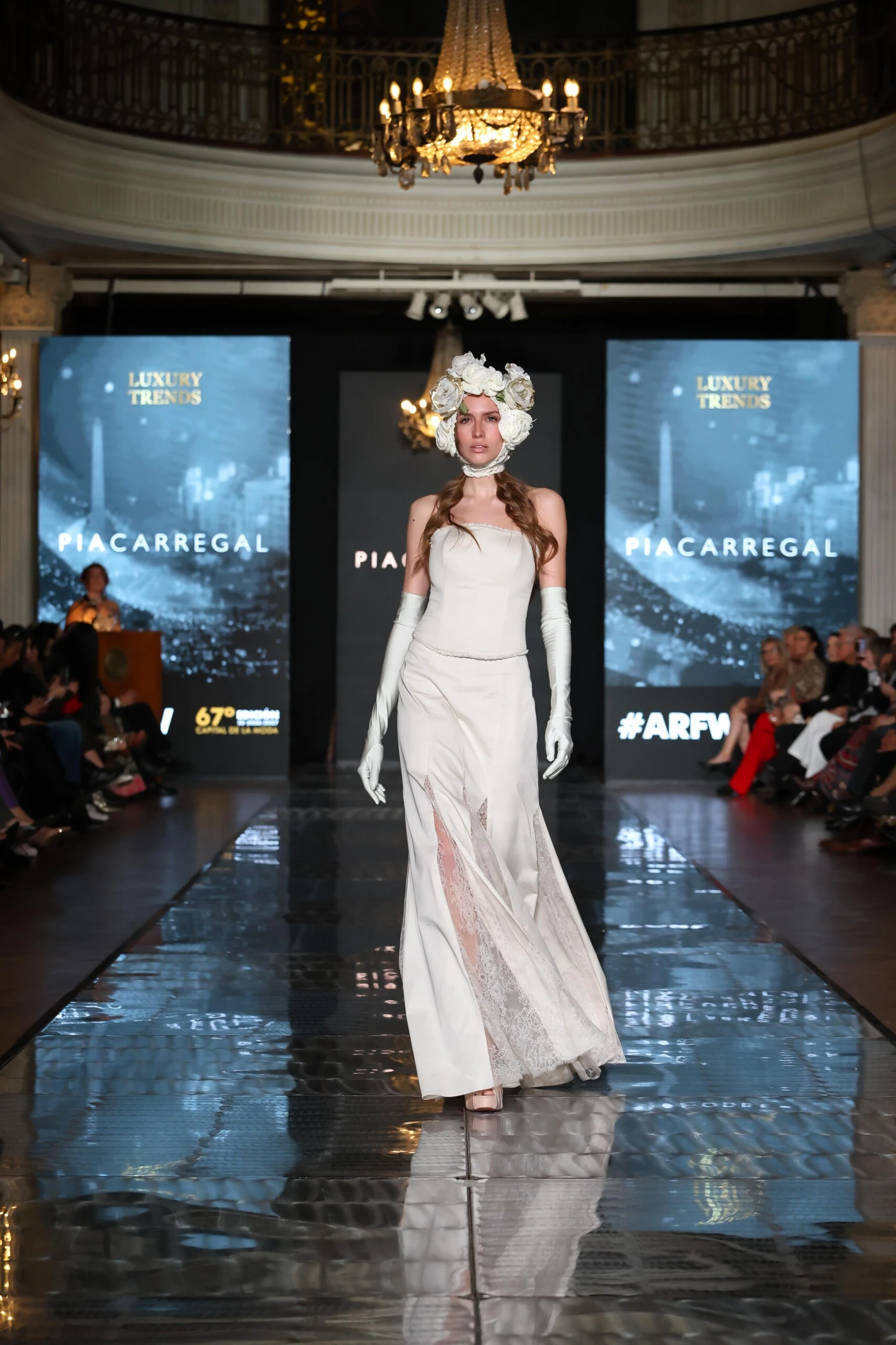 Desfile Pía Carregal.