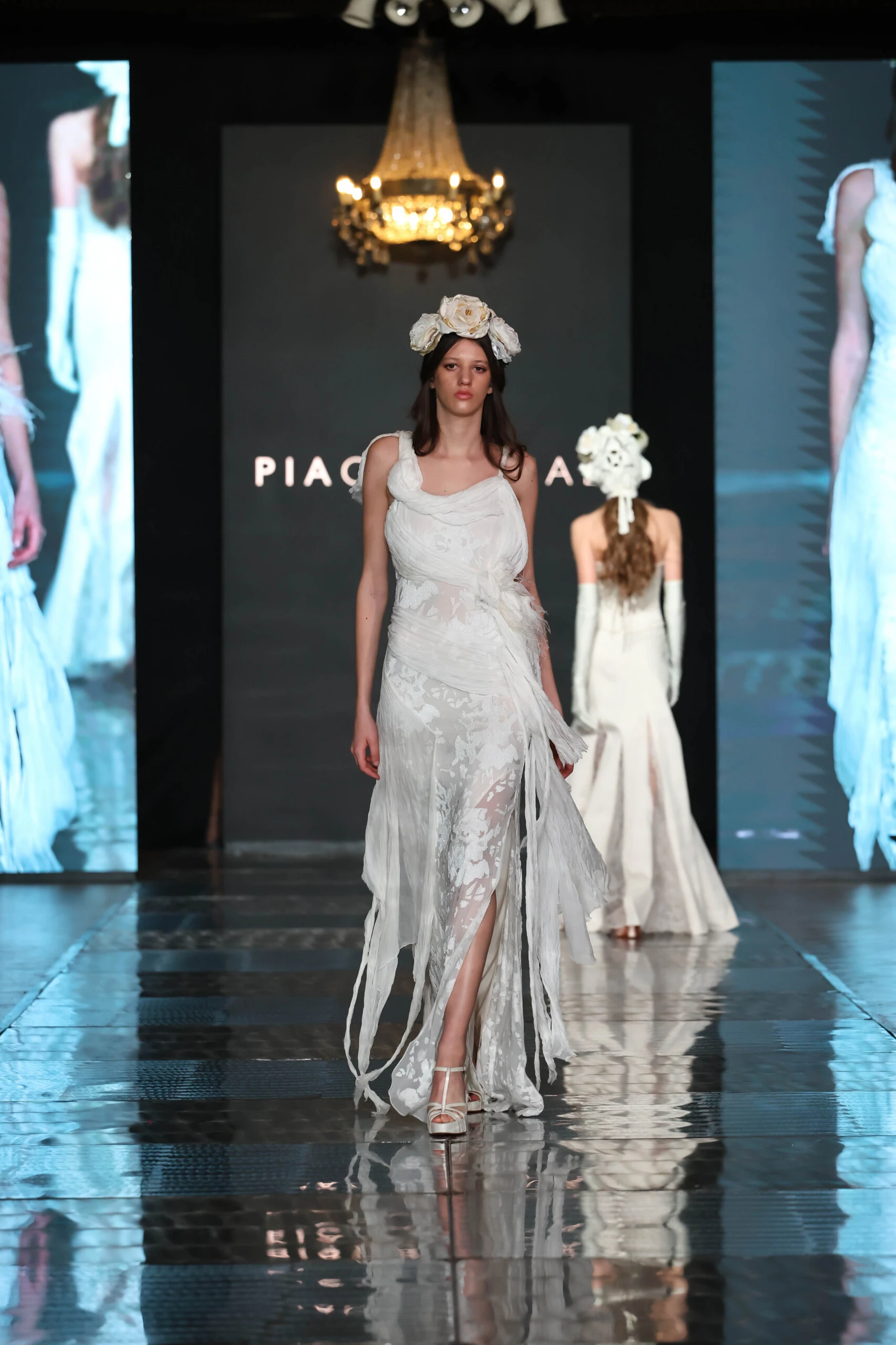 Desfile Pía Carregal.