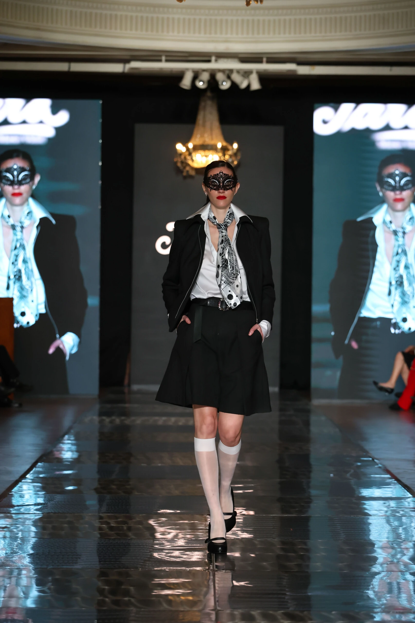 Desfile Iara.