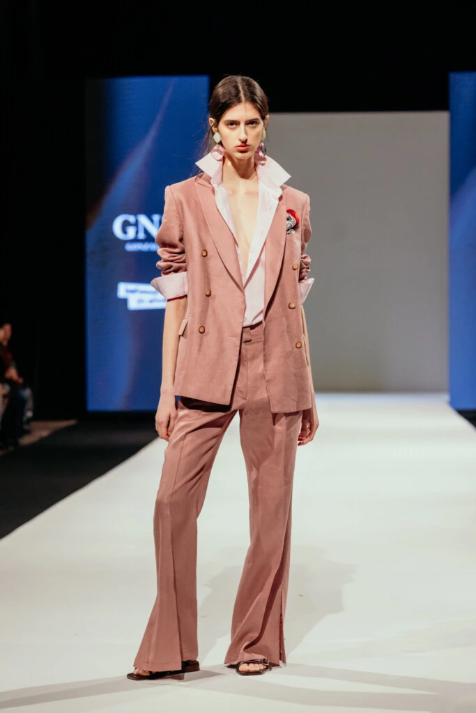 Desfile GNZ González en BAFWEEK.