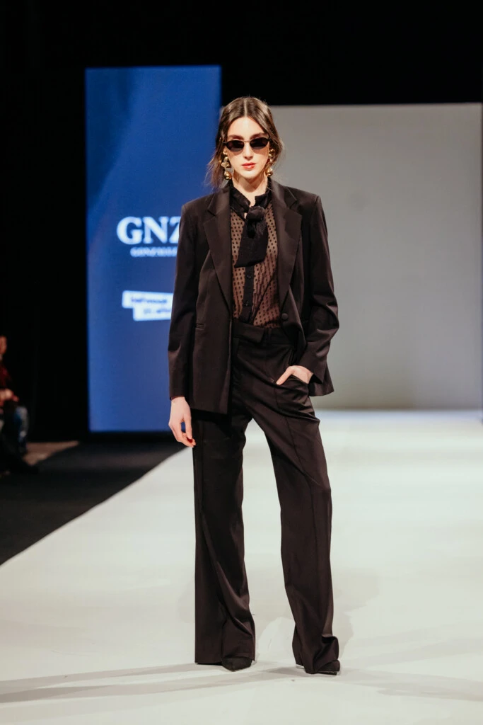 Desfile GNZ González en BAFWEEK.