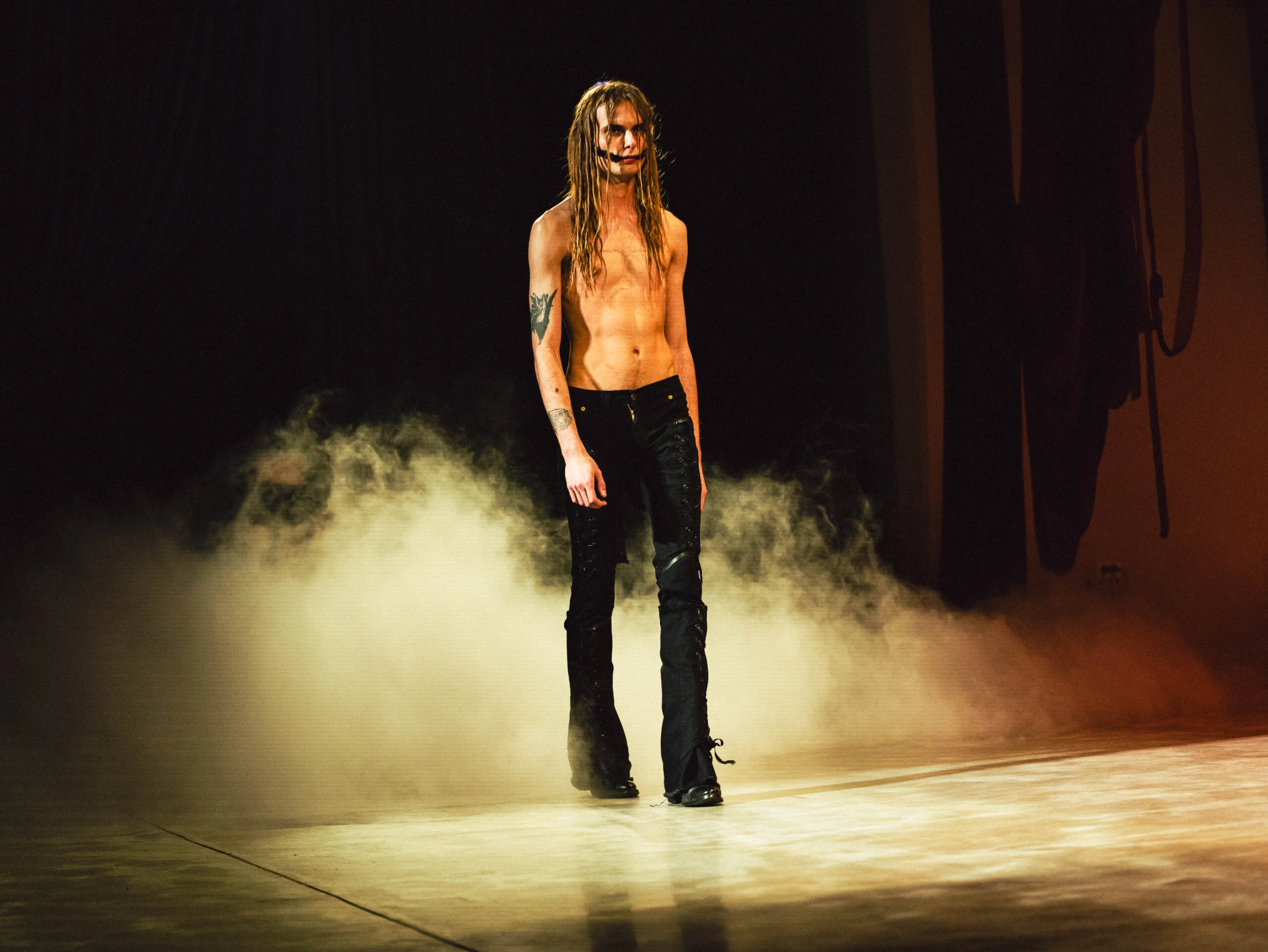 Desfile Delfos en BAFWEEK.