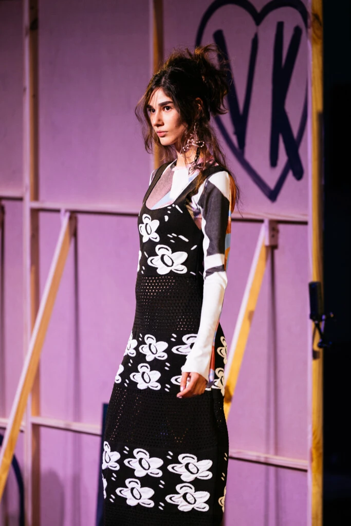 Desfile de Vanesa Krongold en BAFWEEK.