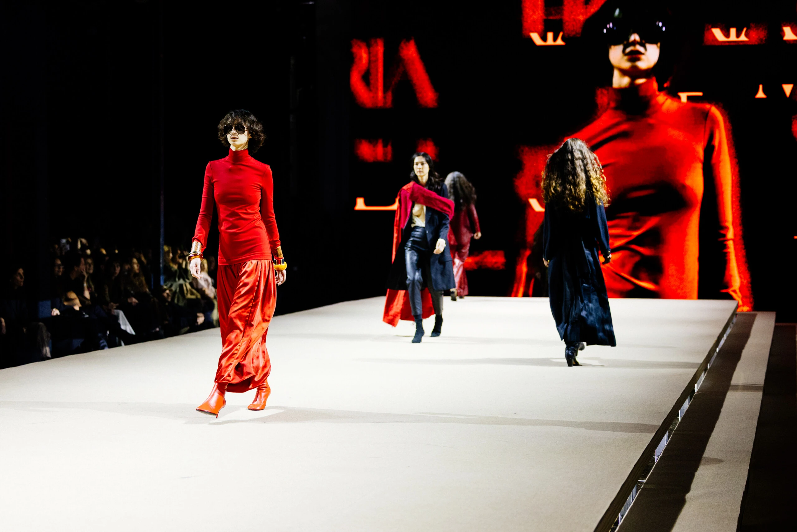 María Cher celebró 25 años en el BAFWEEK.