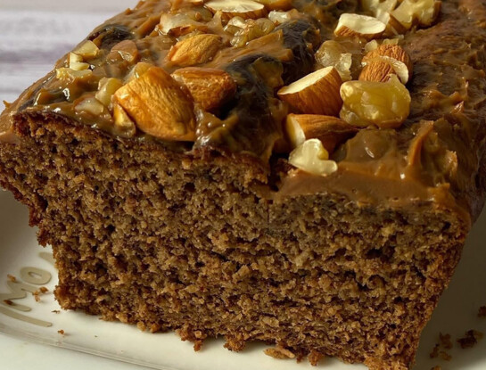 Budín de banana, avena y nuez: una receta fácil, esponjosa y deliciosa para la merienda