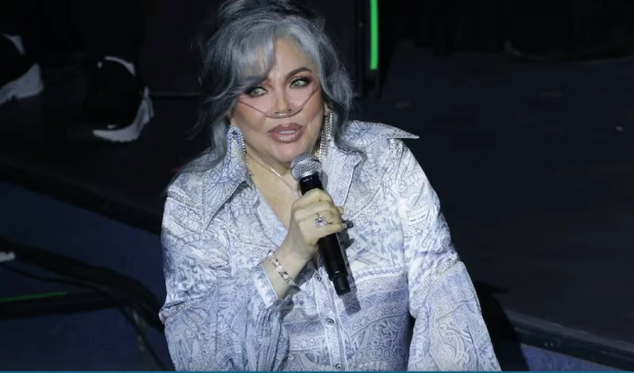 Verónica Castro batalla contra el EPOC