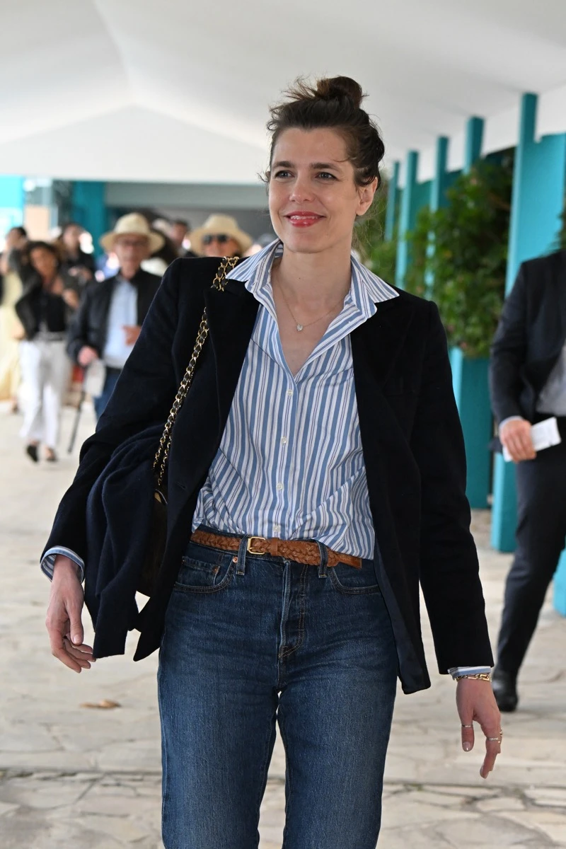 Charlotte Casiraghi cumple 40: las claves del estilo elegante que la convirtió en un ícono