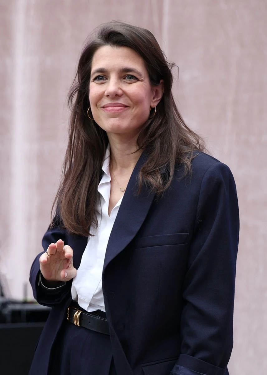 Charlotte Casiraghi cumple 40: las claves del estilo elegante que la convirtió en un ícono