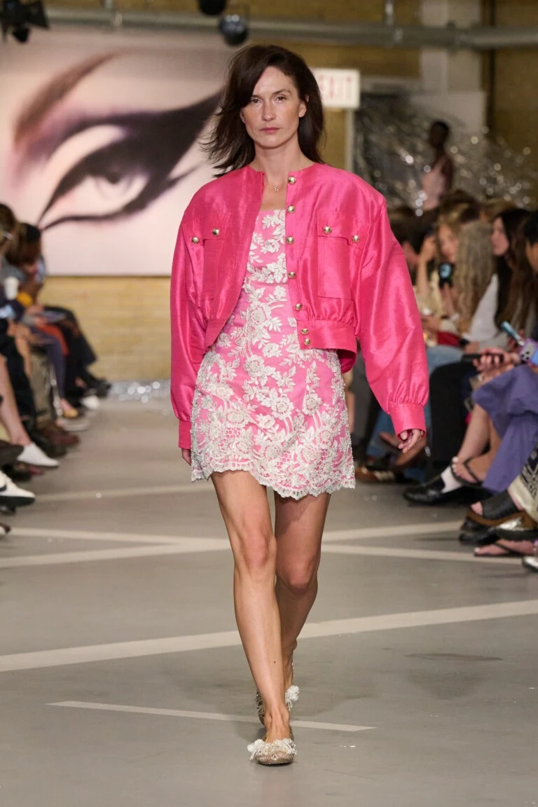 Colección Caro Editions en Copenhagen 2027 Fashion Week.