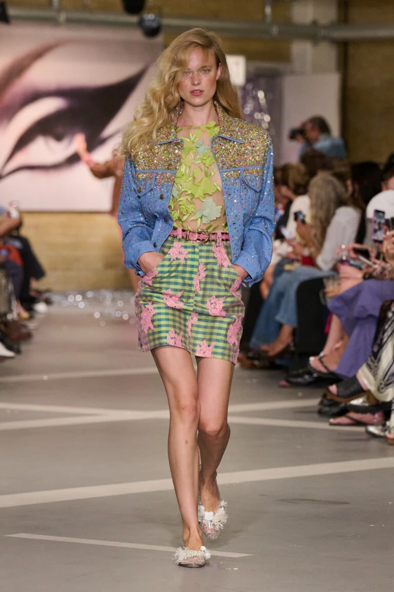 Colección Caro Editions en Copenhagen 2027 Fashion Week.