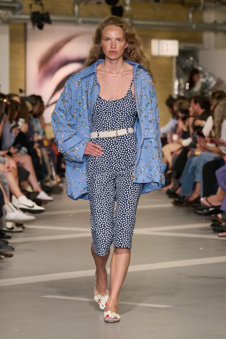 Colección Caro Editions en Copenhagen 2027 Fashion Week.