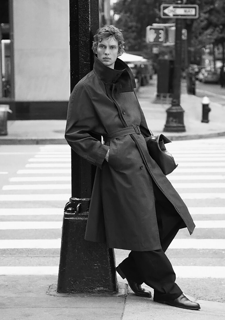 COS presentó su campaña de la colección Otoño-Invierno 2026/27.