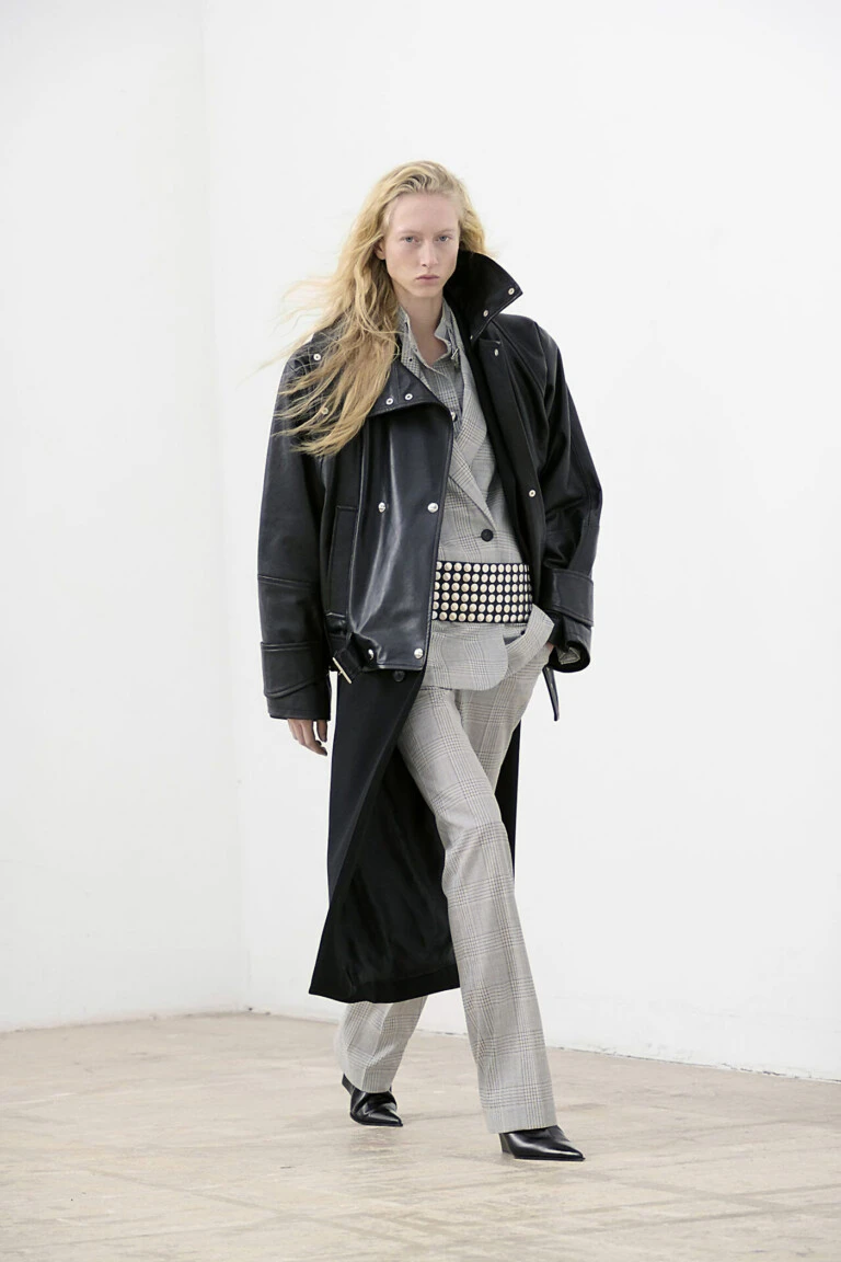 Colección Pre-Fall 2026 de la firma de moda parisina Iro.