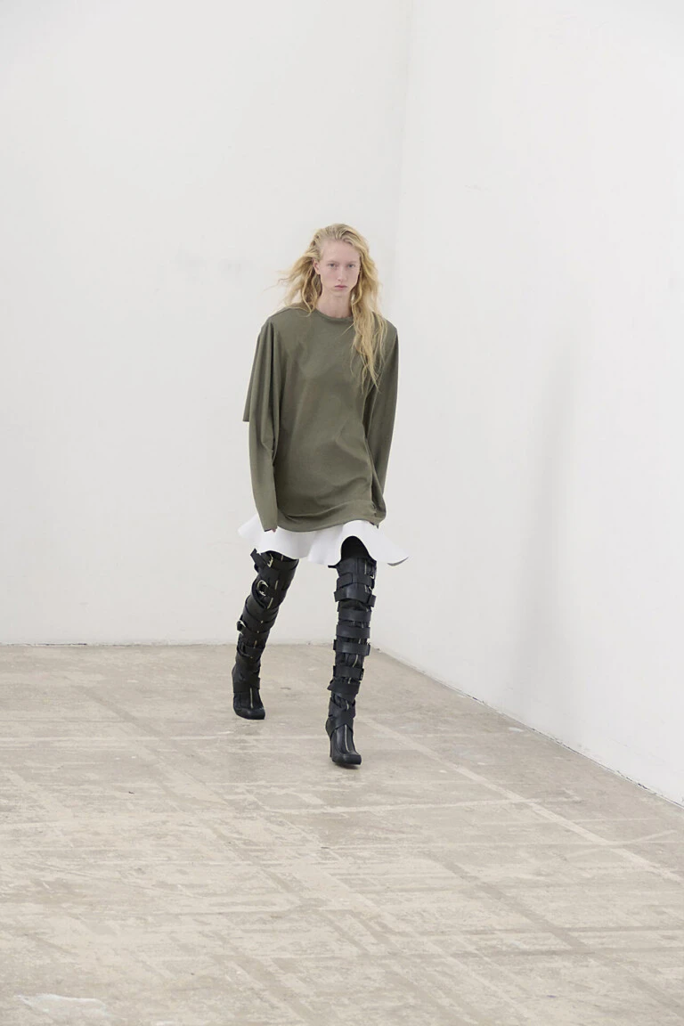 Colección Pre-Fall 2026 de la firma de moda parisina Iro.