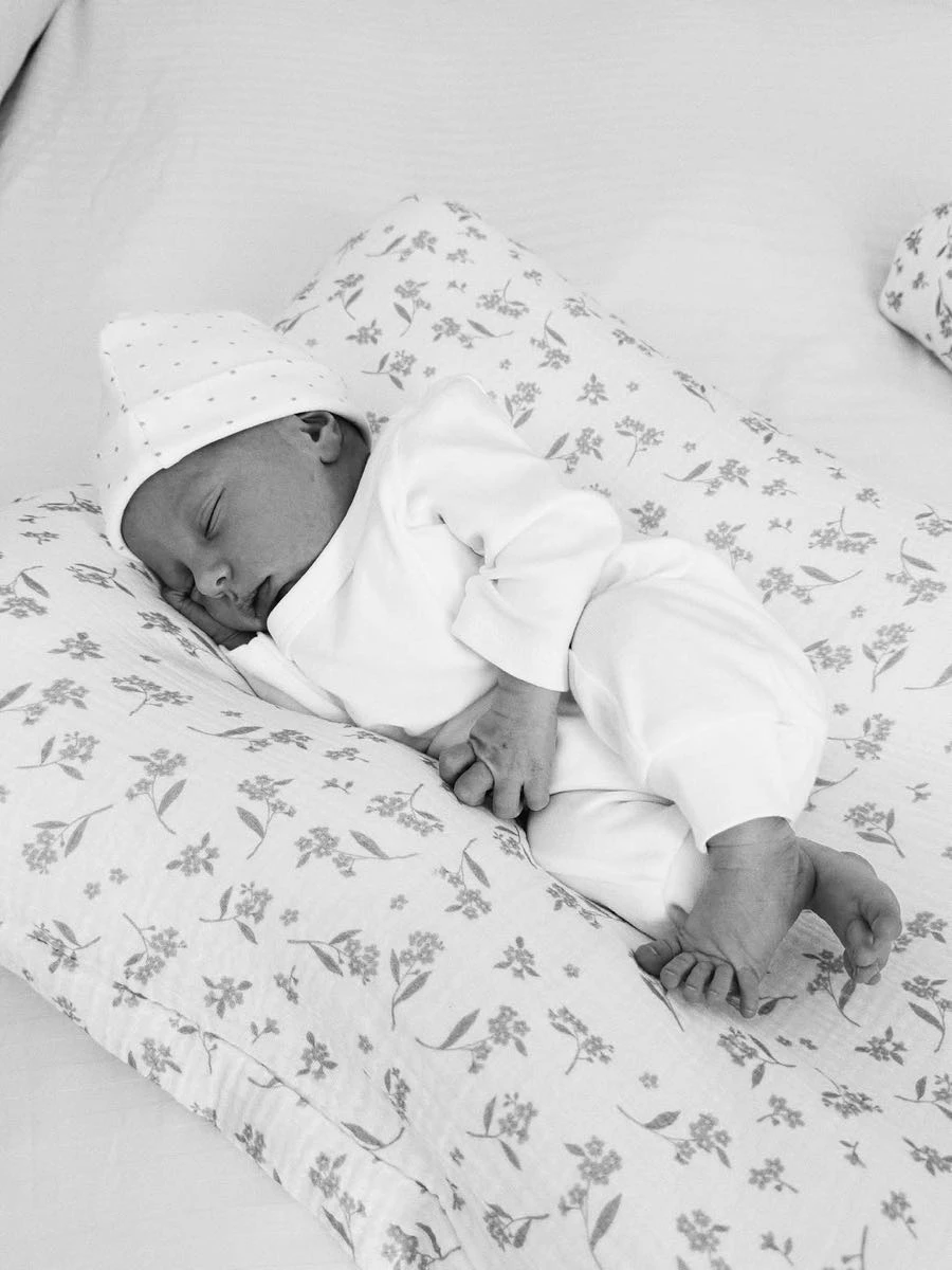 Alfonsina, la hija de Helena Ayerza y Gastón Gaudio.