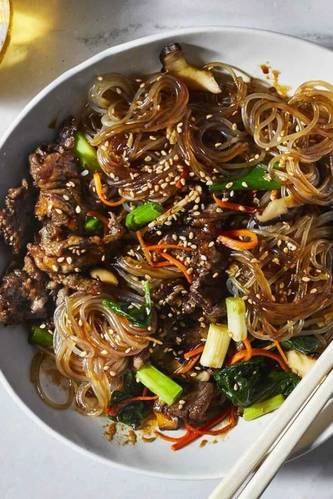 Wok de fideos de arroz. Foto: Pinterest