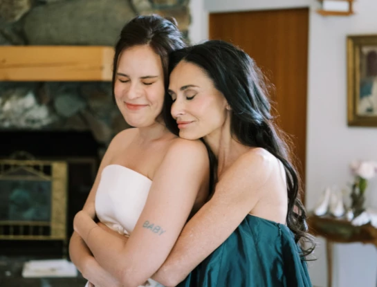 Las fotos íntimas de la boda de Tallulah Willis: reapareció Bruce Willis y emocionó a todos