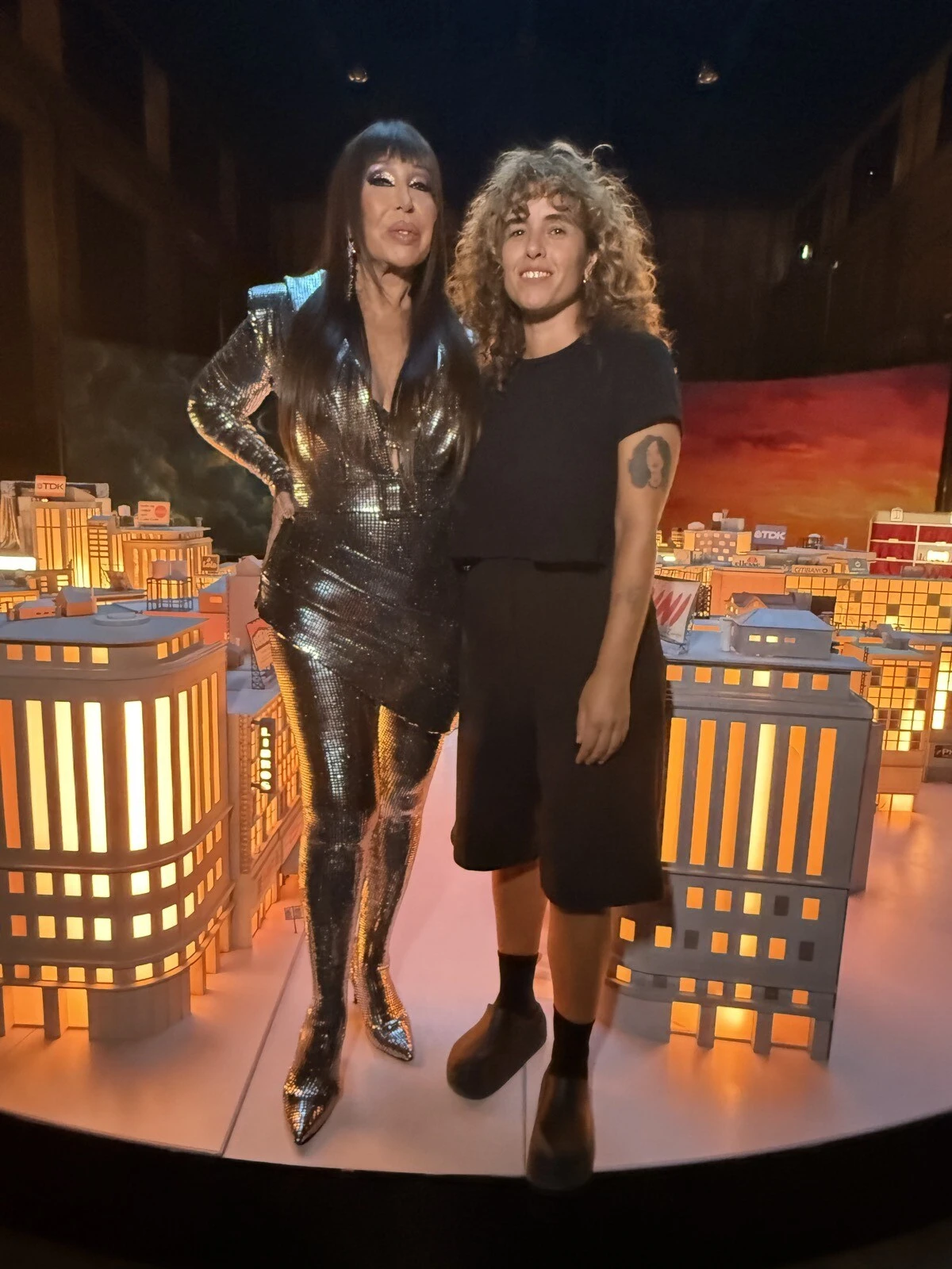 Leonor García Vercillo con Moria "la One" Casán.