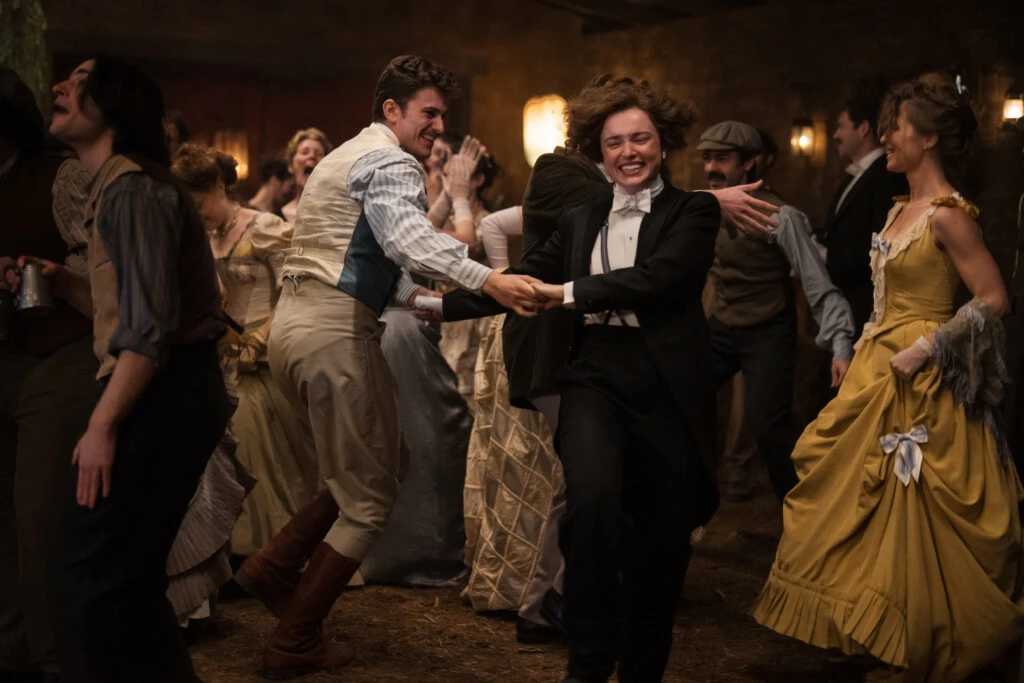 Qué ver en Netflix: la miniserie de época y 6 episodios para maratonear este feriado