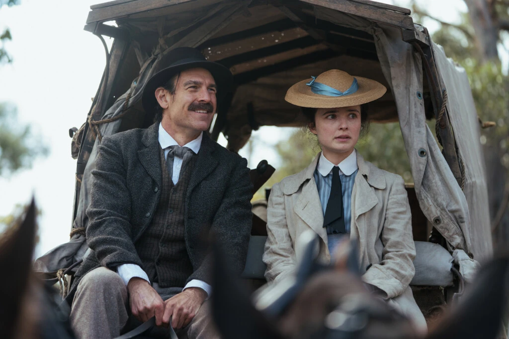 Qué ver en Netflix: la miniserie de época y 6 episodios para maratonear este feriado