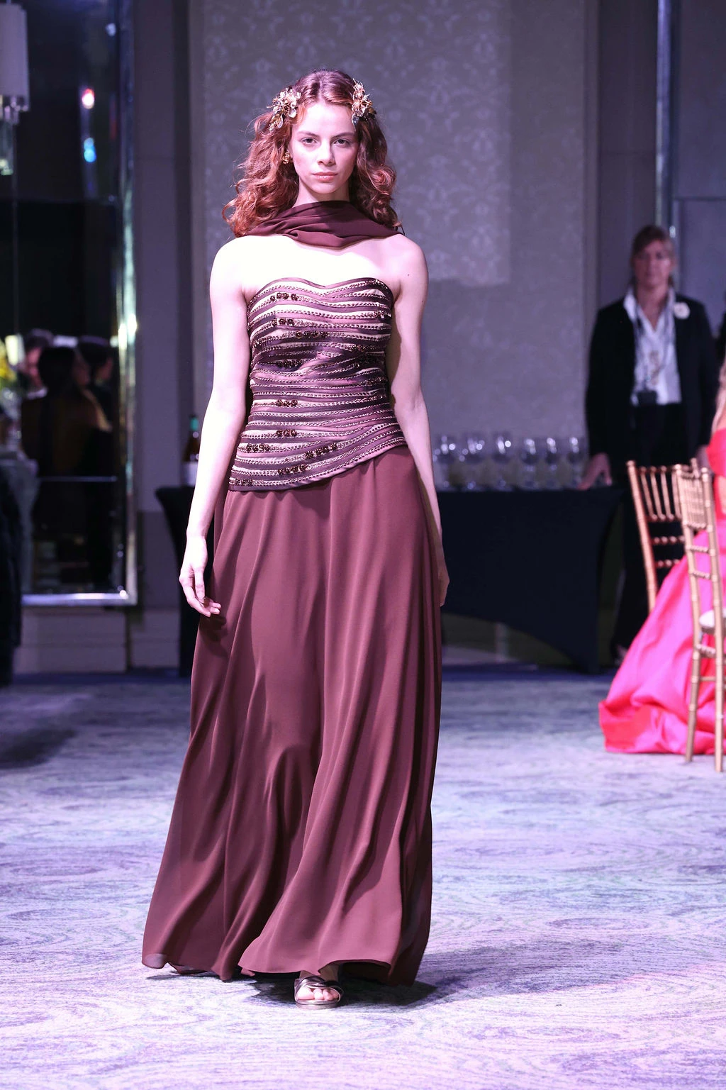 Desfile de Laurencio Adot.