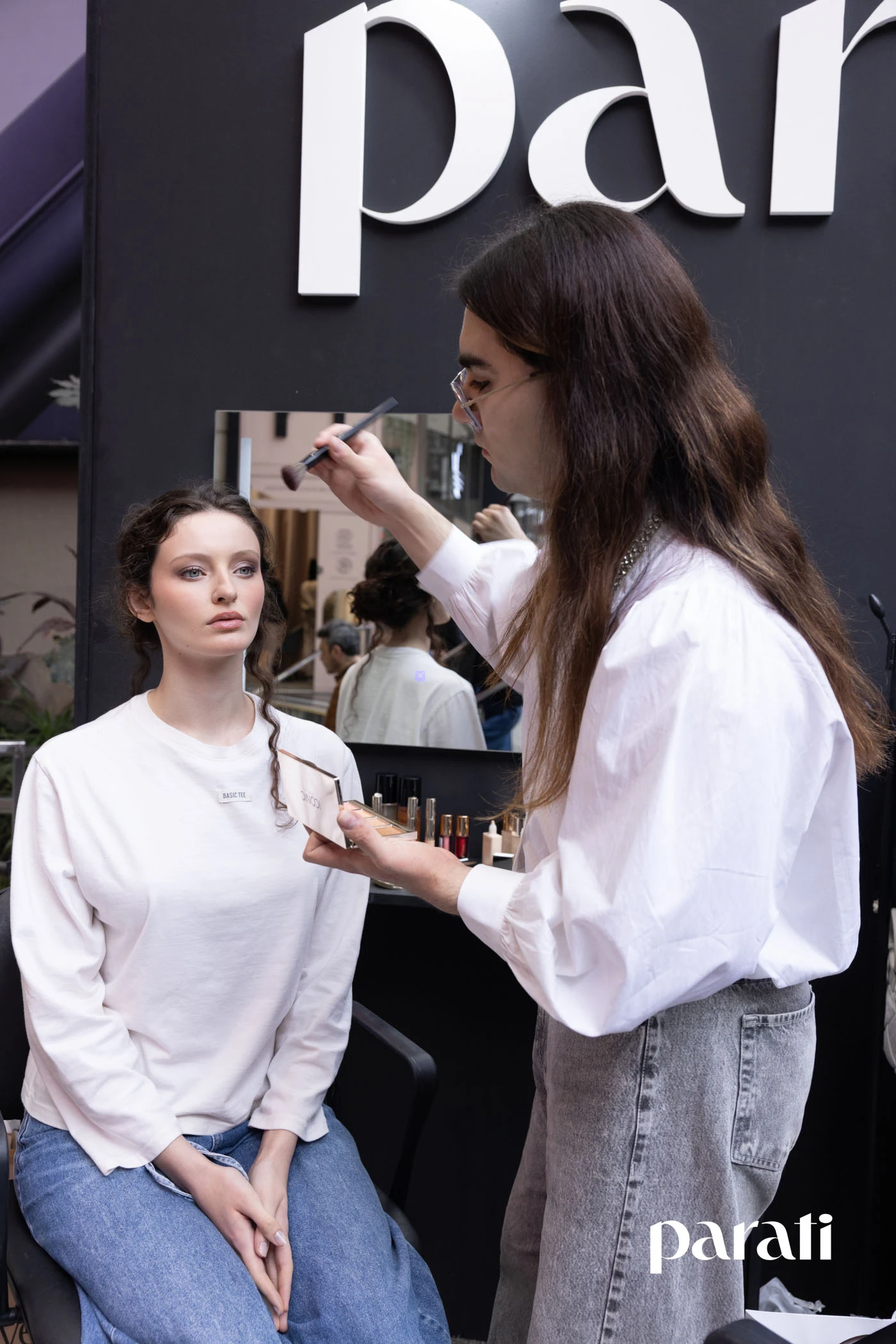 Iconic acompañó los beauty looks de la activación junto a Rouge.