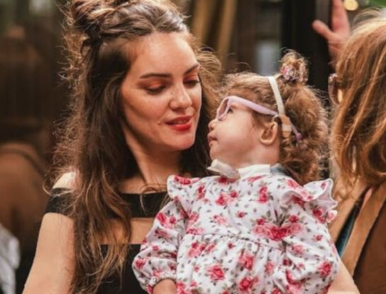 Maca Paz mostró el lado invisible de su maternidad: “Te cansó leerlo. Imagínate hacerlo”