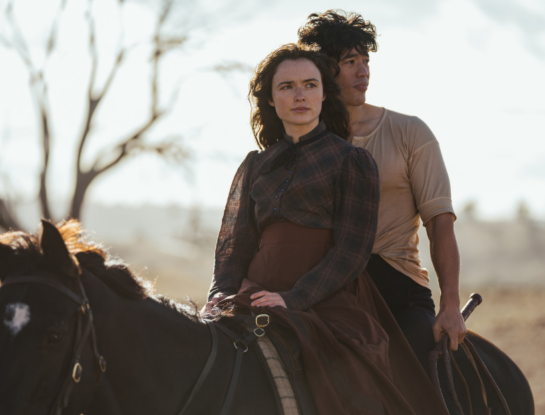 Qué ver en Netflix: la miniserie de época y 6 episodios para maratonear este feriado