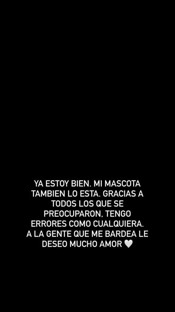 Candela decidió expresarse a través de una historia de Instagram. Sobre un fondo negro con letras blancas, publicó un mensaje breve para agradecer el apoyo recibido.