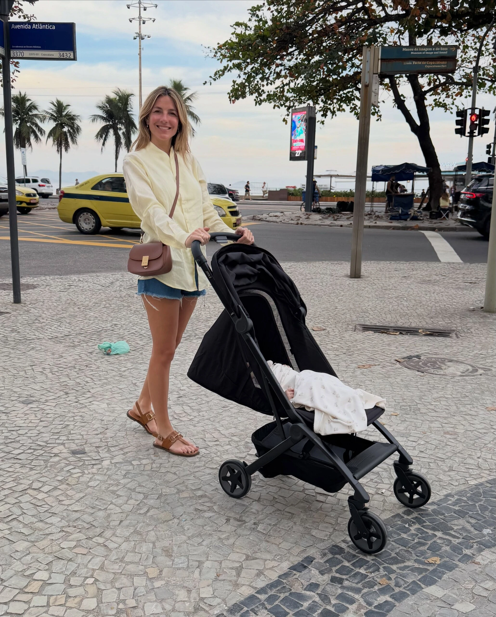 Las fotos del primer viaje de María Belén Ludueña junto a Vito, su bebé de 3 meses