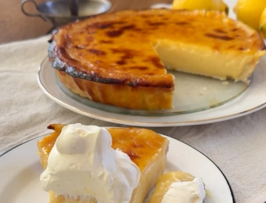 Tarta de limón al horno: una receta cremosa y fácil para la hora del té