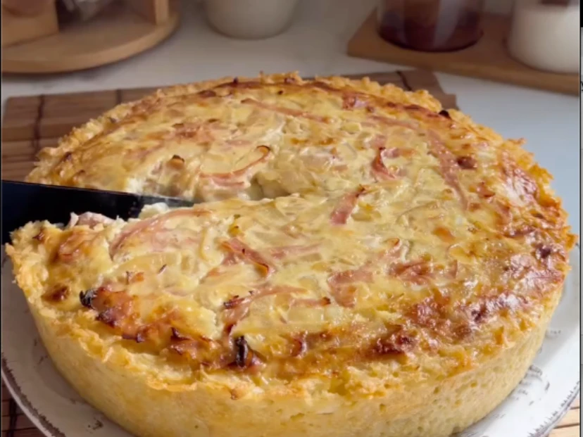 Tarta sin masa crocante por fuera y cremosa por dentro, la receta que transforma el arroz DESTACADA
