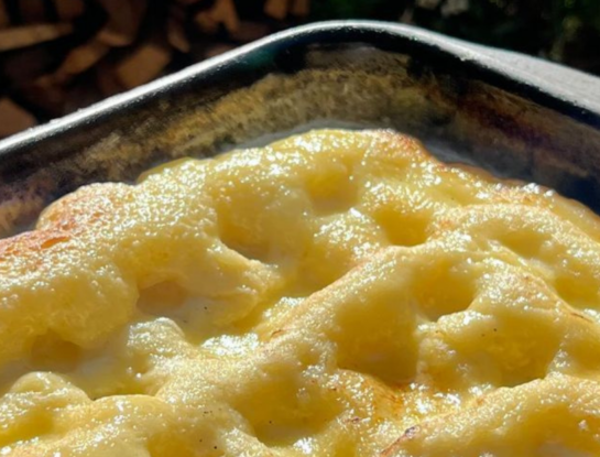 Torta alemana de Esperanza: la receta de Osvaldo Gross con una cubierta cremosa y canela