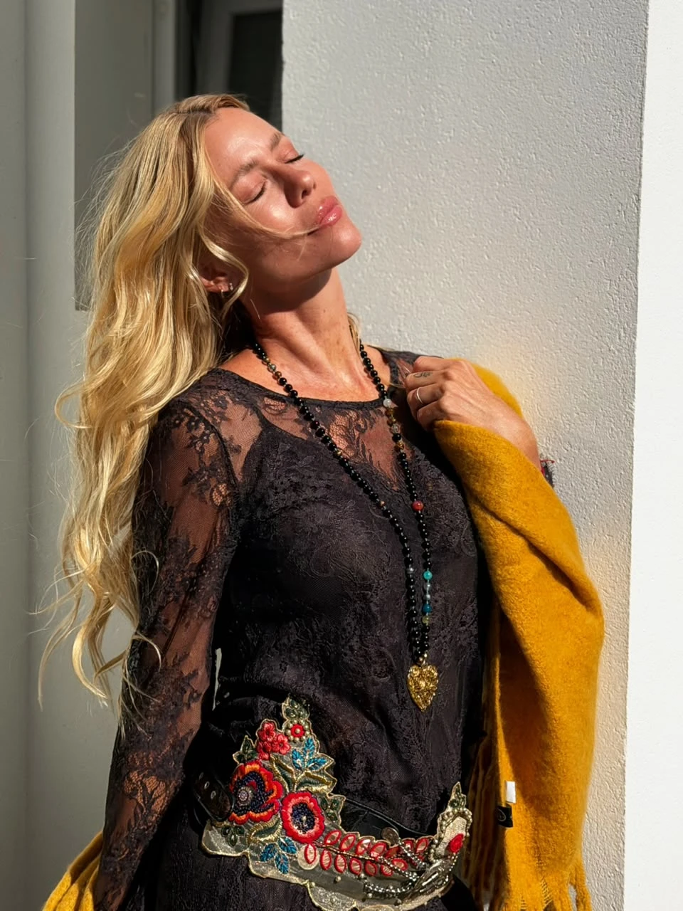 Nicole Neumann y su look boho.
