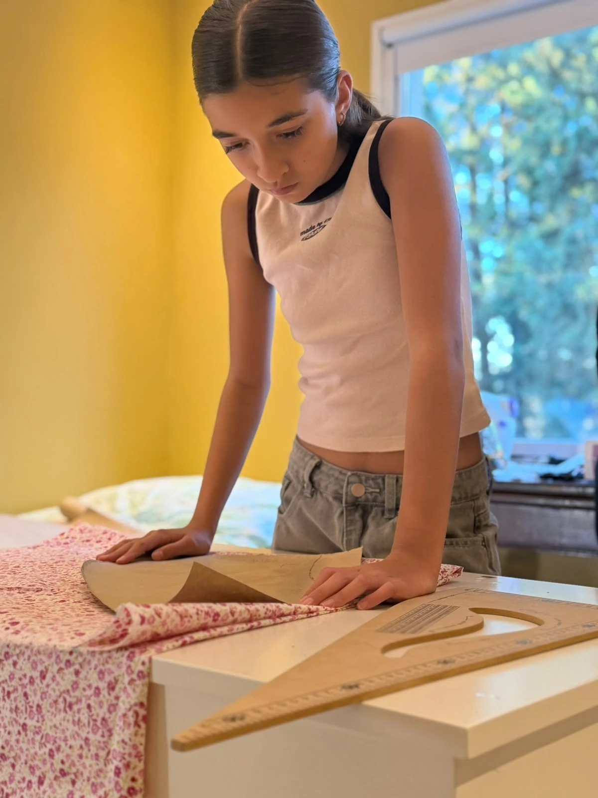 Sissí by Lola: la historia de la niña de 11 años que sueña con diseñar