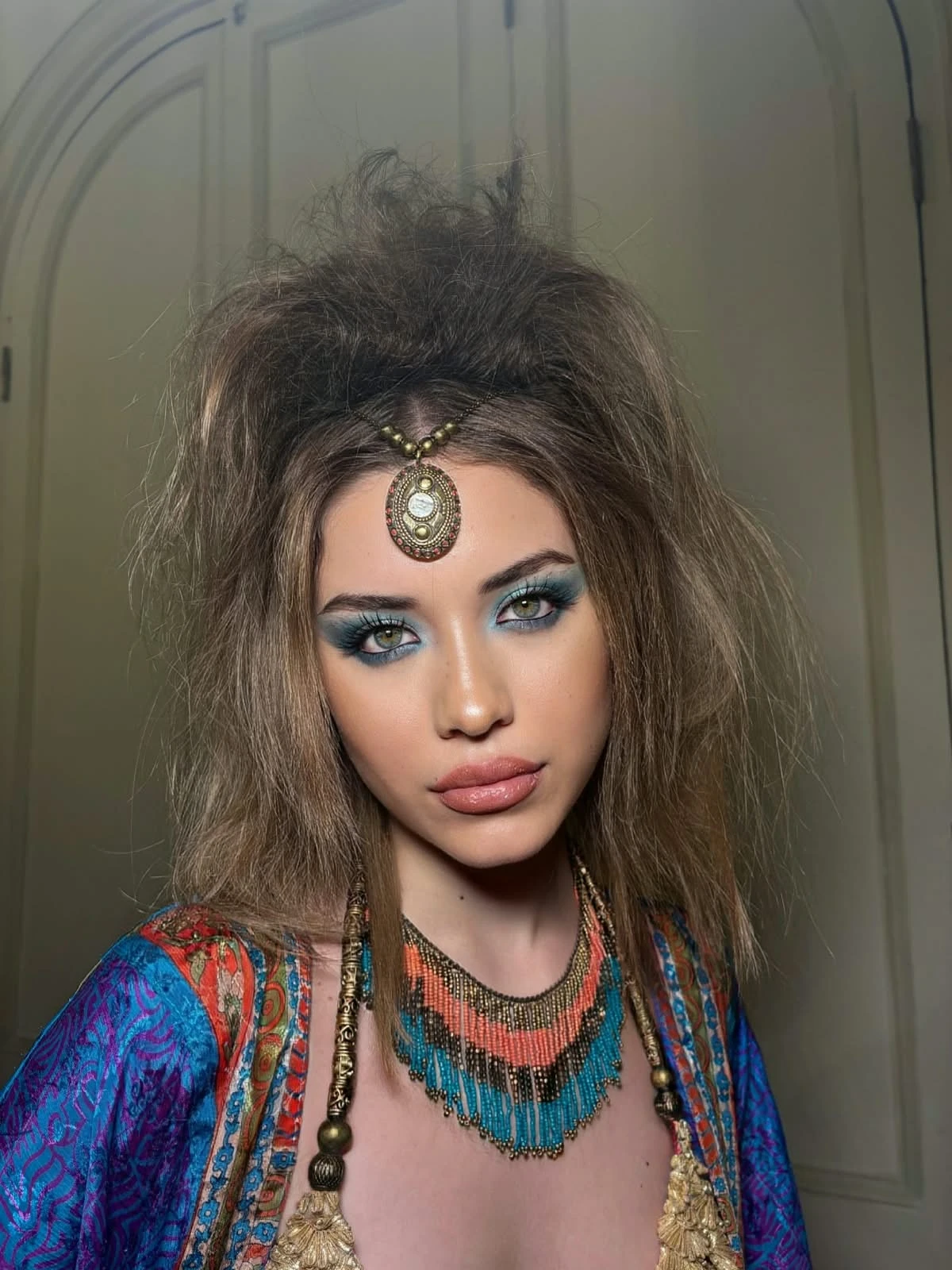 Color & metallic make up