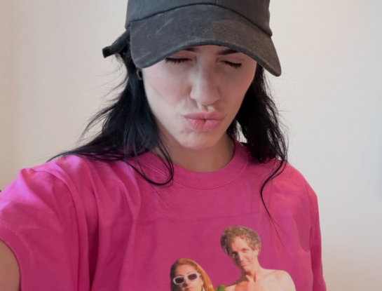 Lali Espósito celebró su despedida de soltera con un look inspirado en Carola Reyna y Boy Olmi