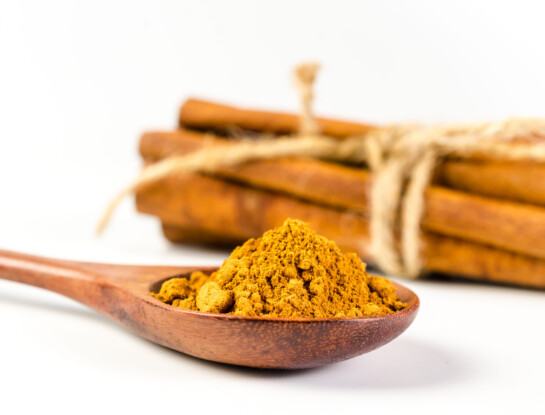 Ritual de la canela: cómo hacerlo el 1º día de octubre para atraer abundancia y prosperidad
