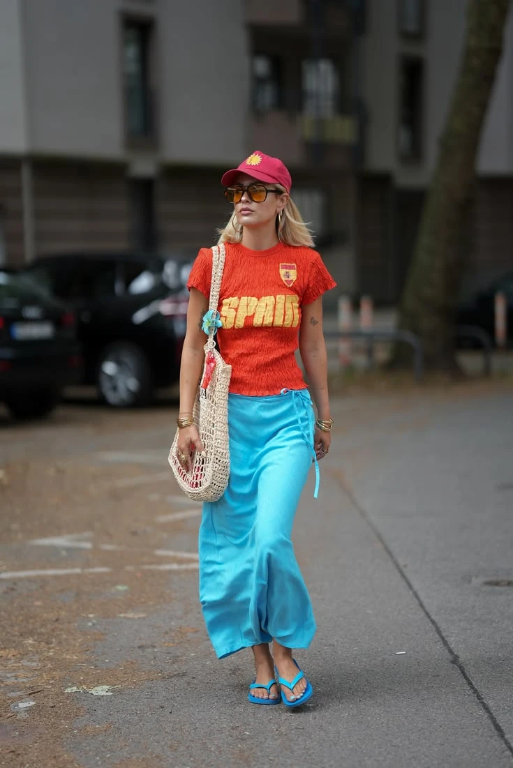 Guía de estilo: cómo sumar el turquesa a tus looks de entretiempo 