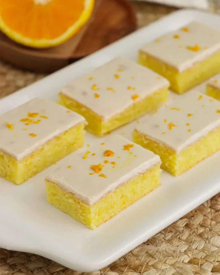Budín de naranja y chocolate blanco. Foto: Pinterest