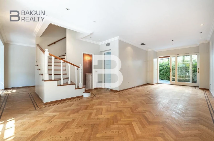 Así es la lujosa casa que Maxi López estaría por comprar en Barrio Parque