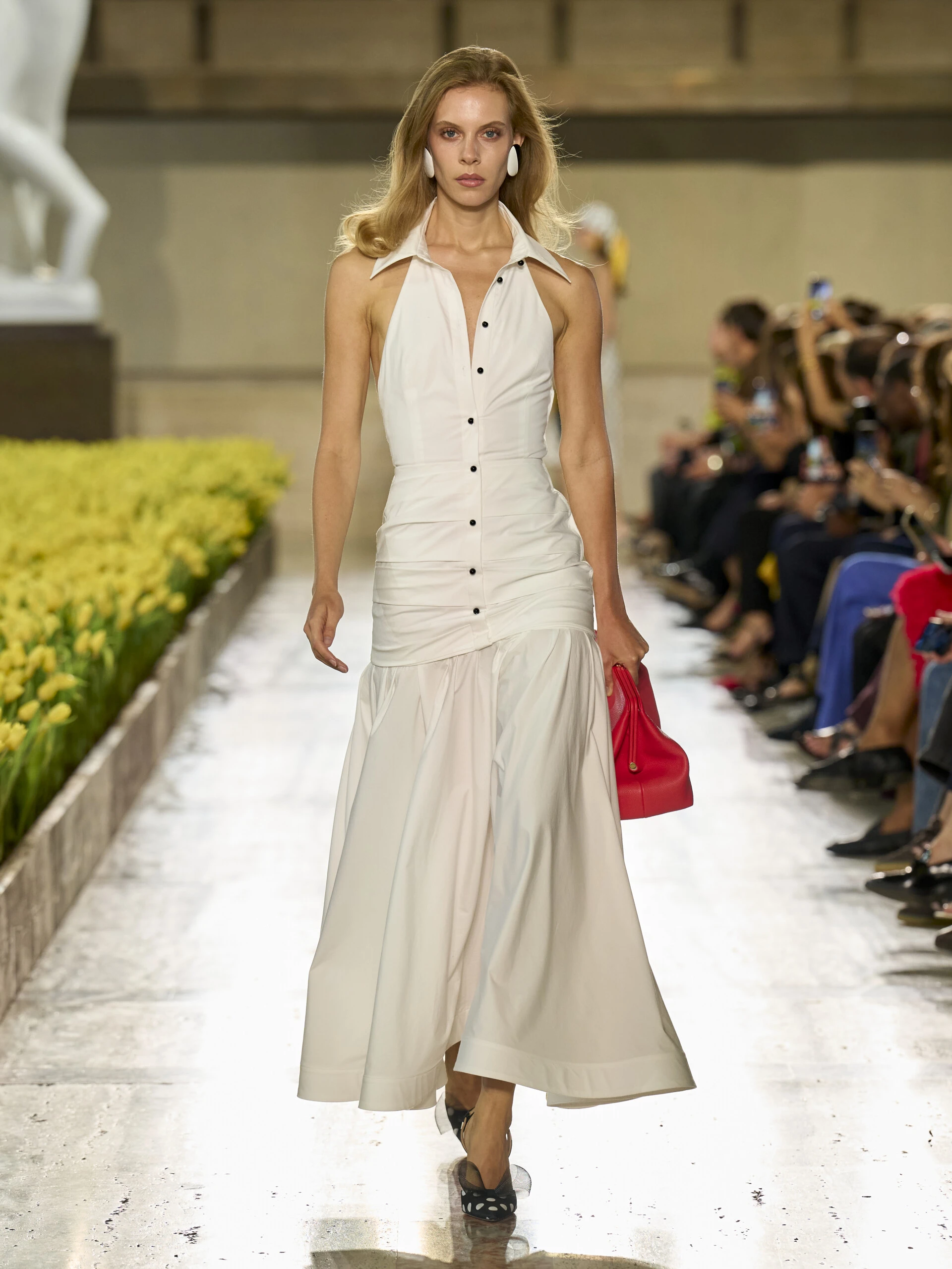 Carolina Herrera.