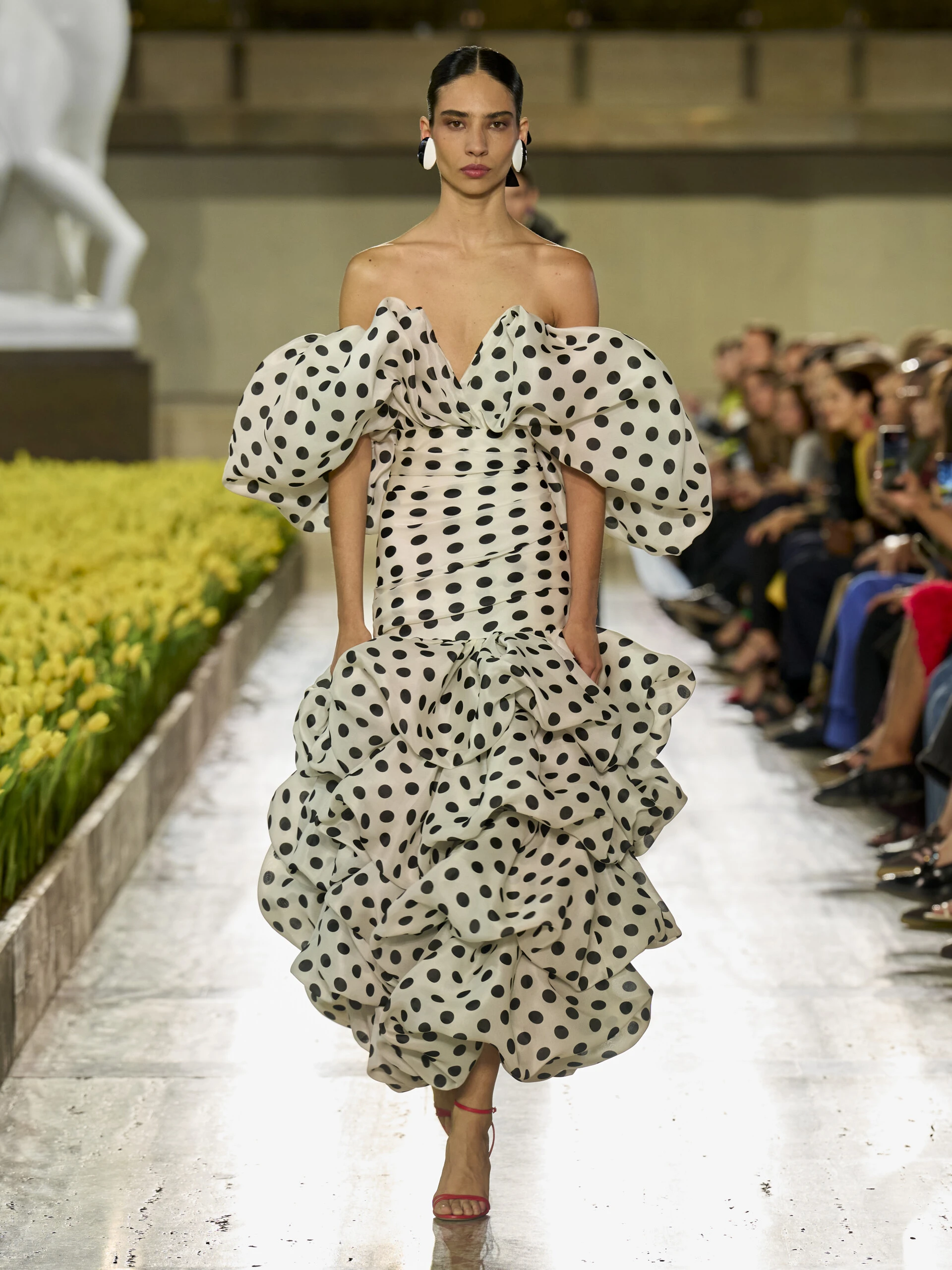 Carolina Herrera.